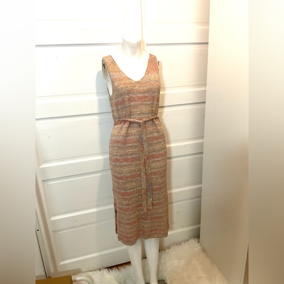 🛑🛑🛑EMPROVED KNIT DRESS - Picture 2 of 13